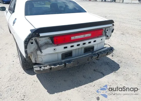 2010 Dodge Challenger Se z USA, uszkodzony, nr VIN 2B3CJ4DV9AH255137